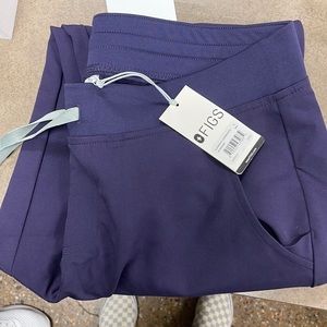 Brand new figs.  They won’t let me return past 30 day window  large petite